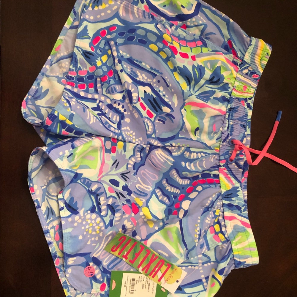 NWT Lilly Pulitzer Run Around Shorts Size S